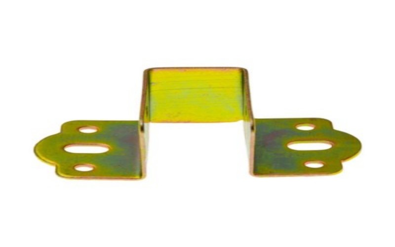Metal corner bracket